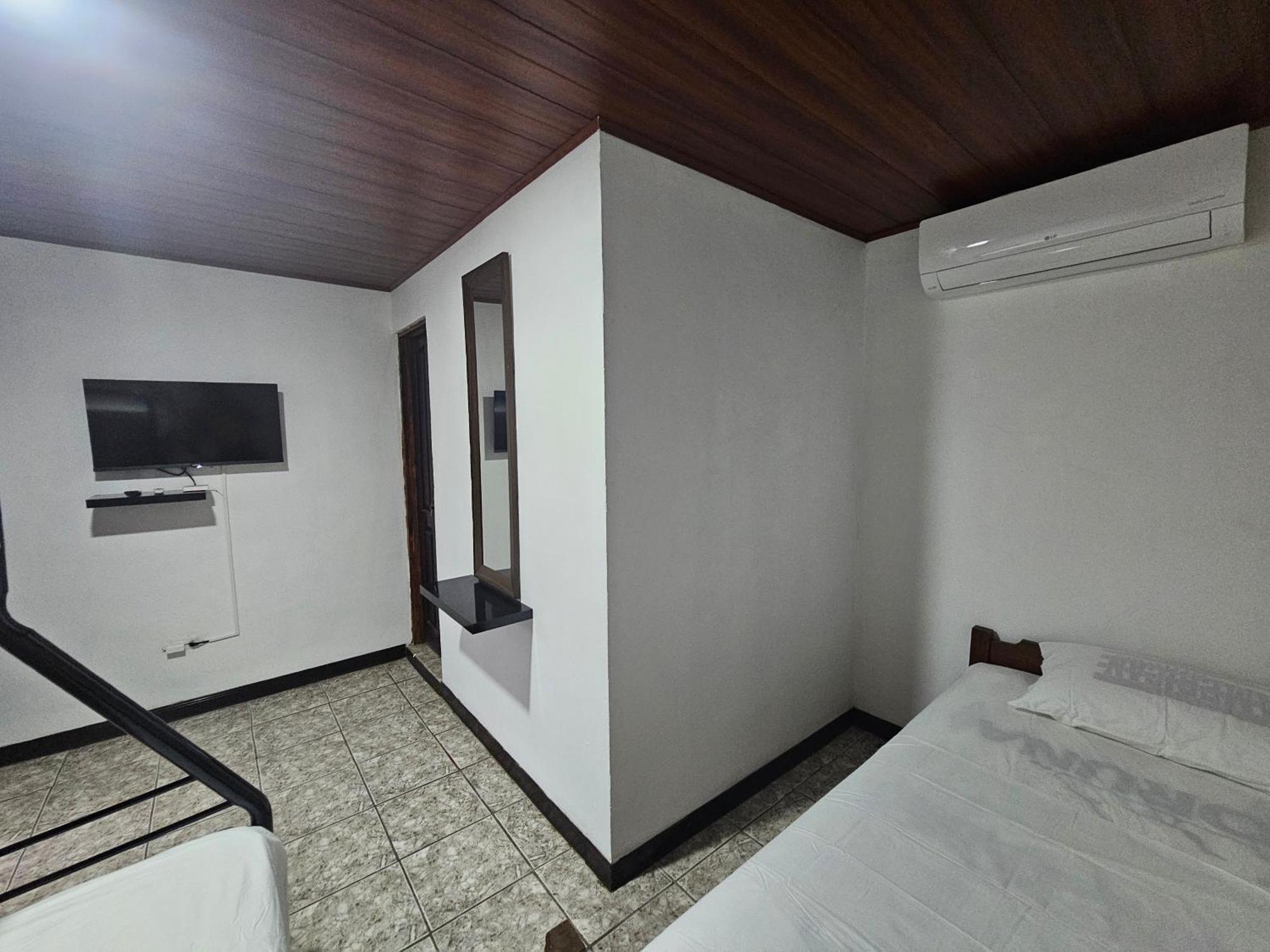 Hotel Luna Liberiana Esterno foto